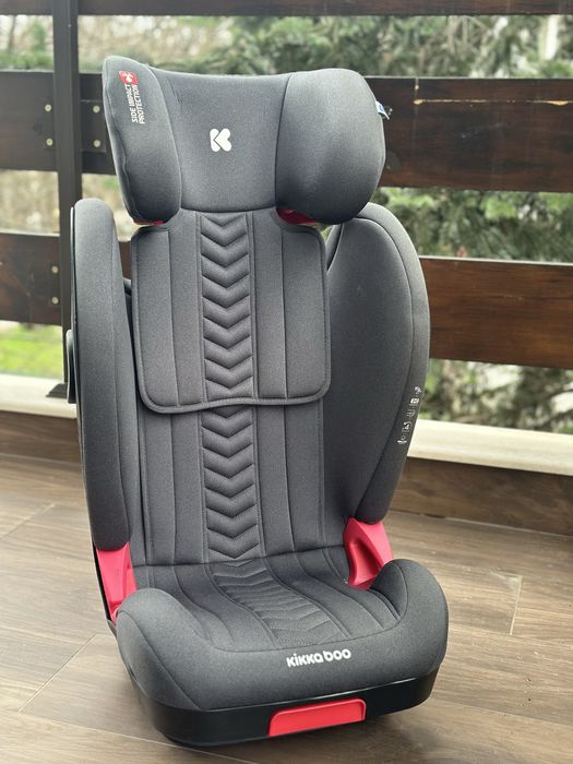 Детско столче за кола