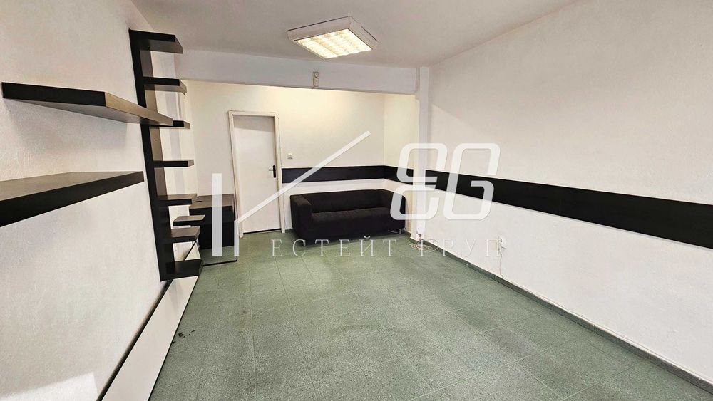 Офис в Варна-Зимно кино Тракия площ 25 цена 500