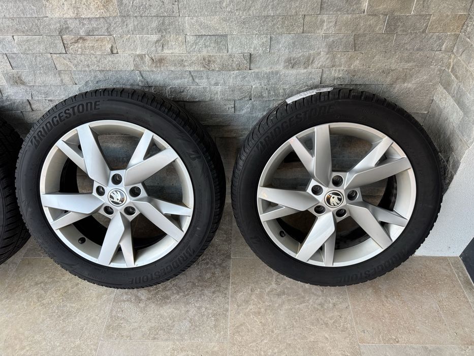 Jante Roti de iarna pe 17”, 205 55 17,jante aliaj Skoda originale