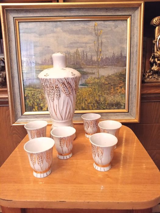 Продам штофы для вина