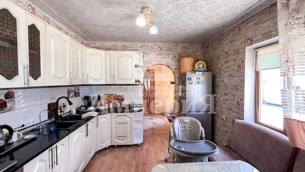 продается 4дом Жансая Империя