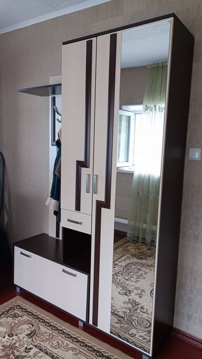 Продается прихожая 140*210 см