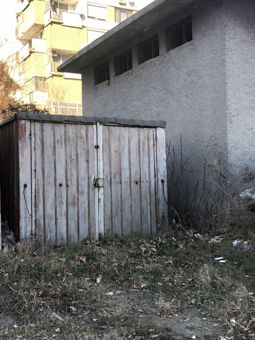 Дава се под наем Гараж / Паркомясто в Сливен, Българка - 12 кв.м за 29.58 € - Снимка #1