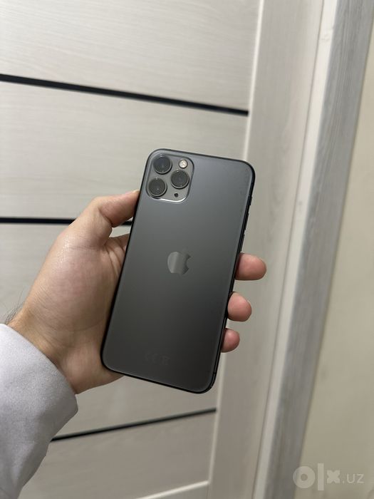 iphone 11 pro     .