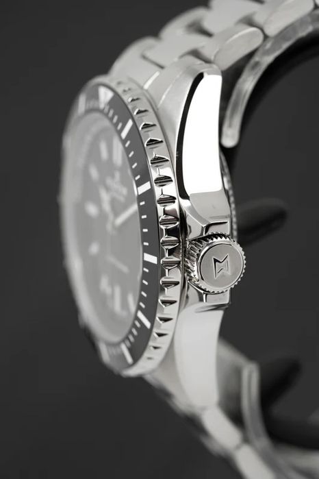 Швейцарские часы EDOX Skydiver Neptunian, 1000 метров!