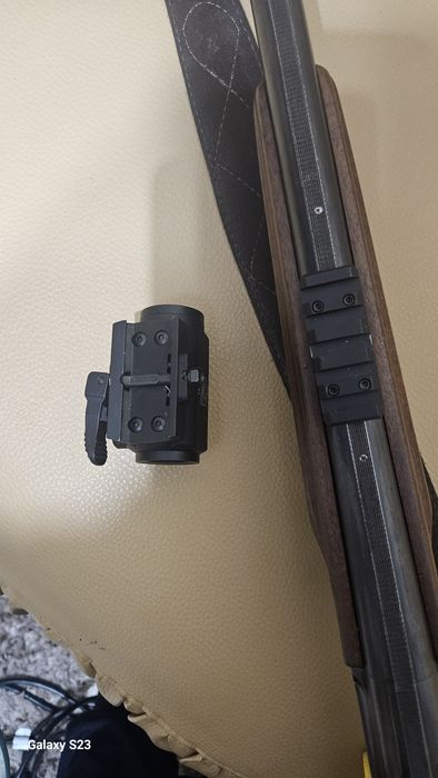 Red dot IOR si sina pt arma lisa