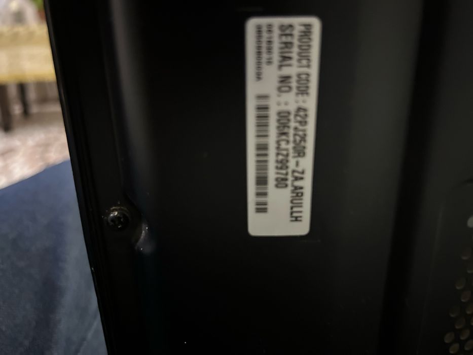 Телевизор LG 42PJ250R - ZA