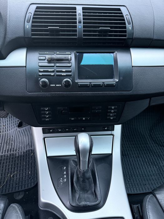 BMW X5 E53 4.4i на части