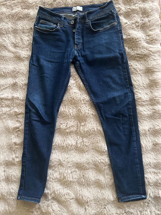 Мъжки вталени дънки размер 29