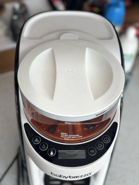 Vand expresor lapte baby brezza