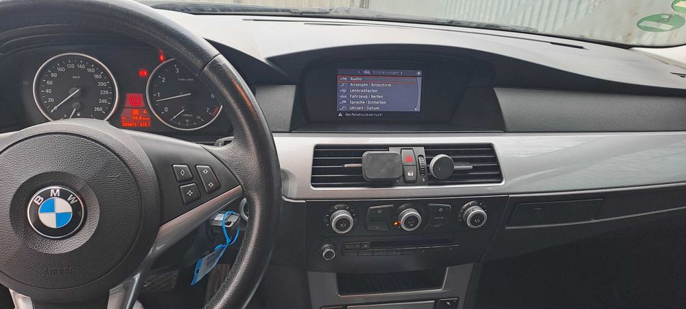 BMW Seria 5 E60 Facelift (LCI) - 523i (190 CP)