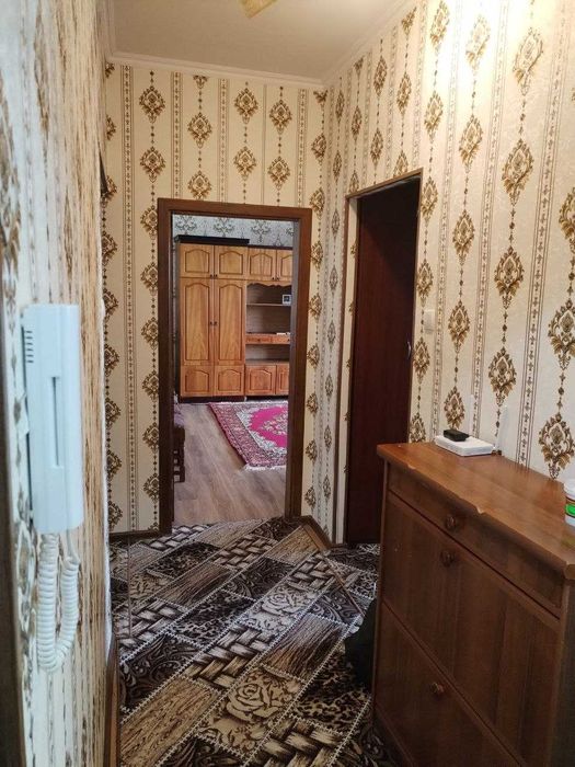 Продается 3/3/4 на Юнусабаде 4 (за автосал и СЕЗАМ), 10дом