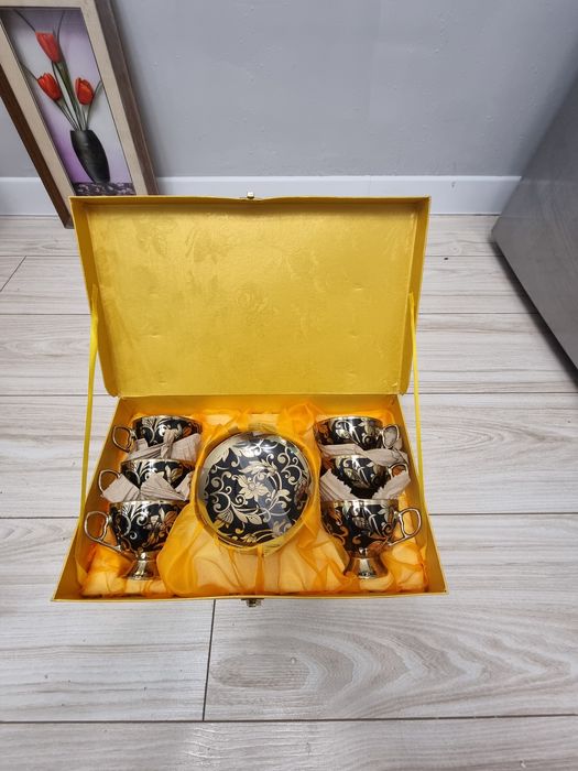 Чайный сервиз...