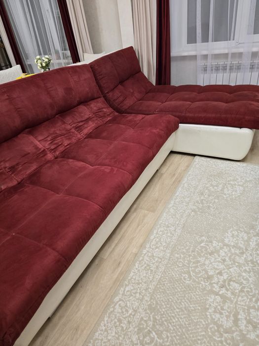 Продам диван бу Пума