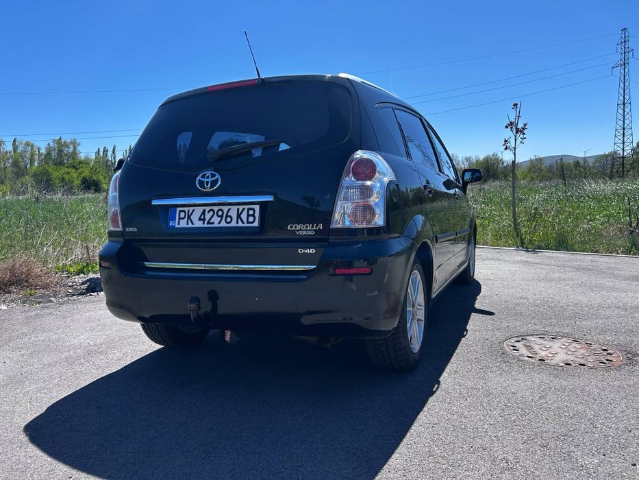 Продавам Toyota CorollaVerso,2,2 D4D 136к.с. Производство 2007г.