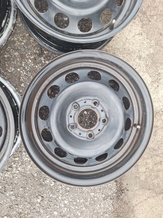 BMW 1 серия-16цола-5/120-1бр-25лв.