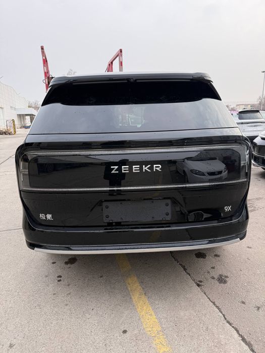 ZEEKR 9X Ultra 70kw доп опция 2025/2026