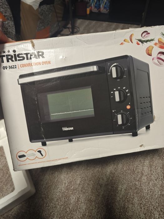Cuptor electric cu convectie, 19L, 800W - Tristar