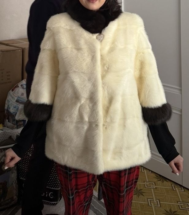 Продам полушубу