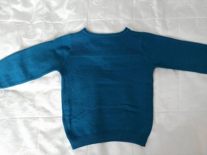 2 pulovere subtiri / frumoase copii