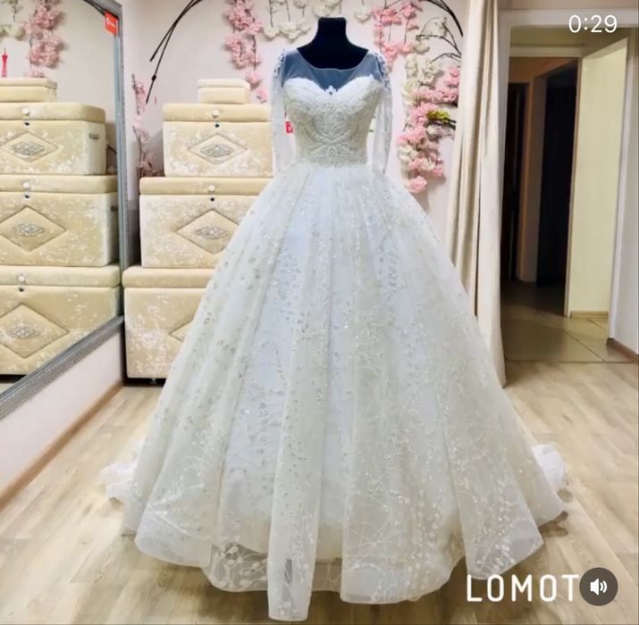 Продается свадебное платье италия