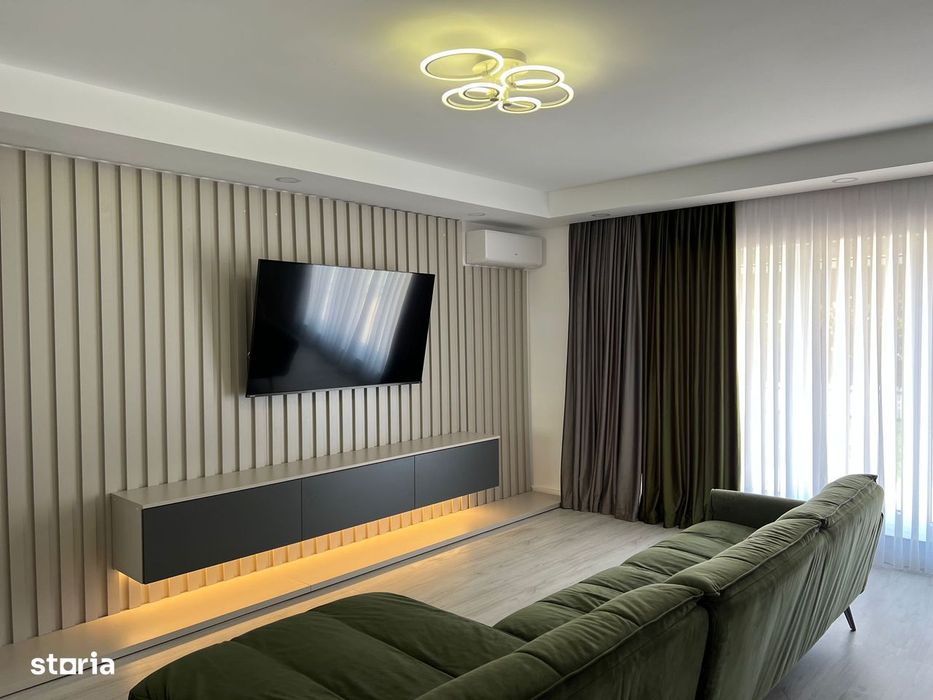 Vila 4 camere, Comsopolis