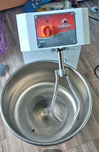 Vand utilaje bucatarie