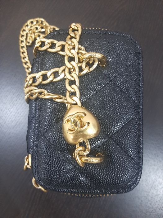 Маленькая сумочка Шанель