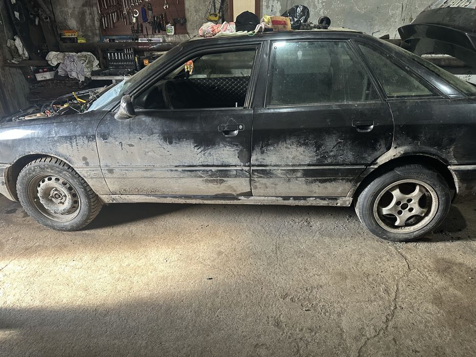 Продам ауди 80 б3
