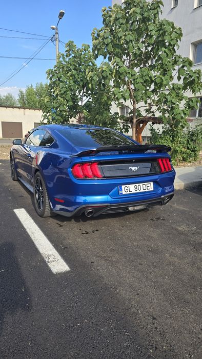 Mustang 2.3 2018 Interior Carbon