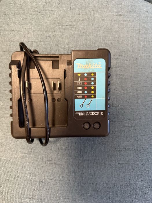 Set complet scule Makita profesionale 18V LXT + Ciocan rotopercutor