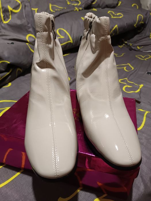 Женские ботильоны