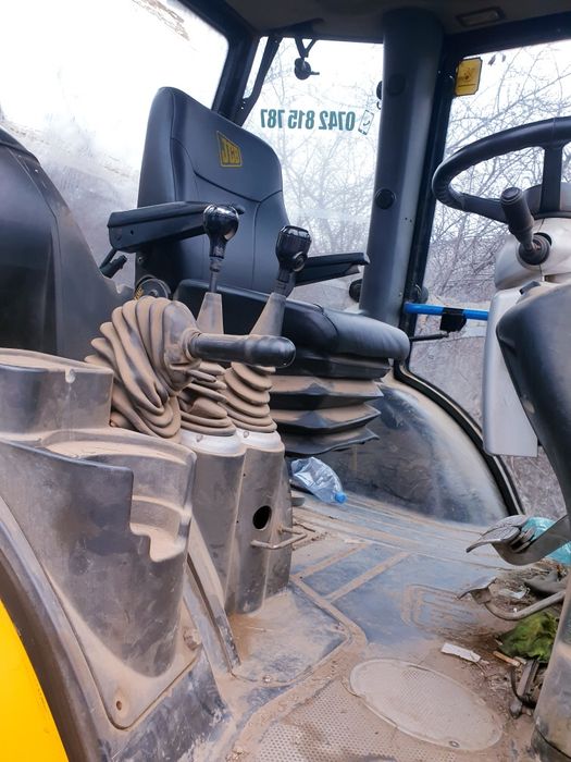 Buldoexcavator jcb 3cx