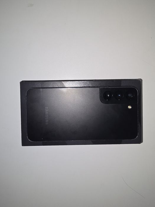 Продам/Обменяю Galaxy S22
