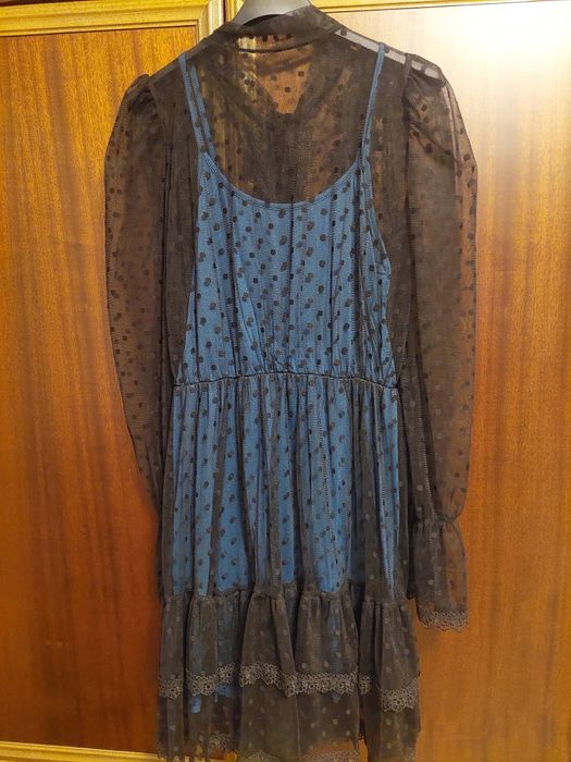 Черна рокля с дантела