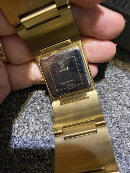 GUESS ceas de mana auriu cu pietre