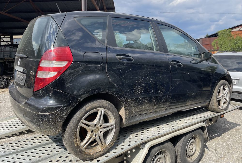 Mercedes a class w169 facelif на части