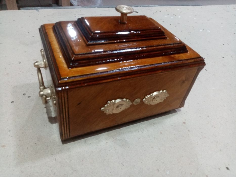 Продам новую шкатулку!