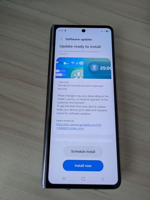 Samsung Galaxy Z Fold5 - 256GB, Light Blue