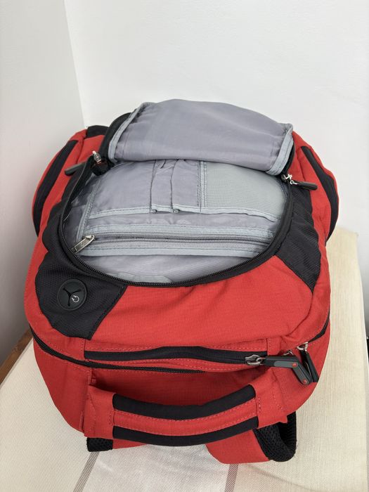 Голяма раница Samsonite с отделение за компютър