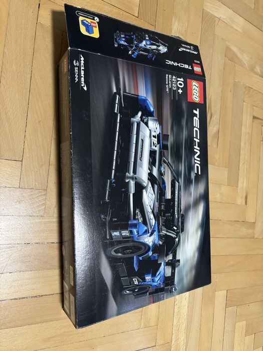 LEGO Technic McLaren Senna GTR 42123