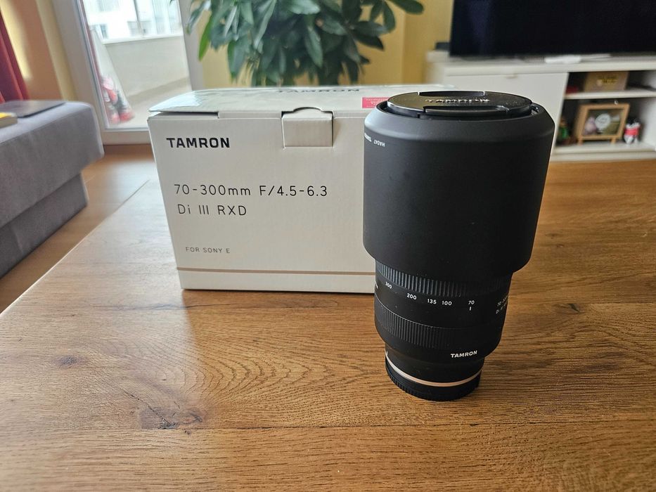 Tamron 70-300mm f/4.5-6.3 Di III RXD - Sony FE