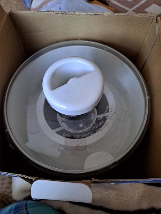 Соковыжималка новая