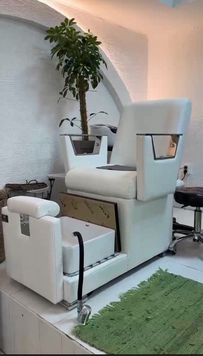 Педикюрное кресло