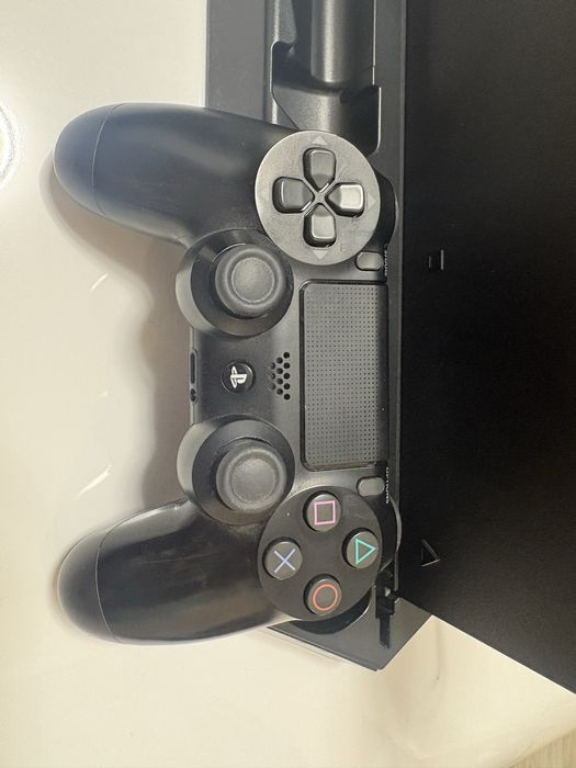 Ps 4 Slim + 6 диска