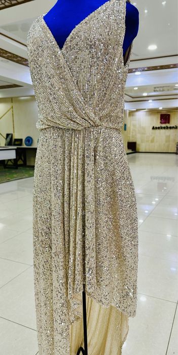 Платье женское 10000 сум