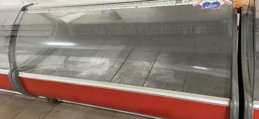 Морозильник в хорошем состояний