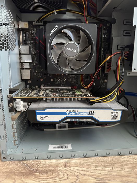Компютър Ryzen 5 1600x 16GB DDR4 RX 480 8GB DDR5