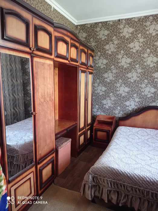 Продам спальный гарнитур