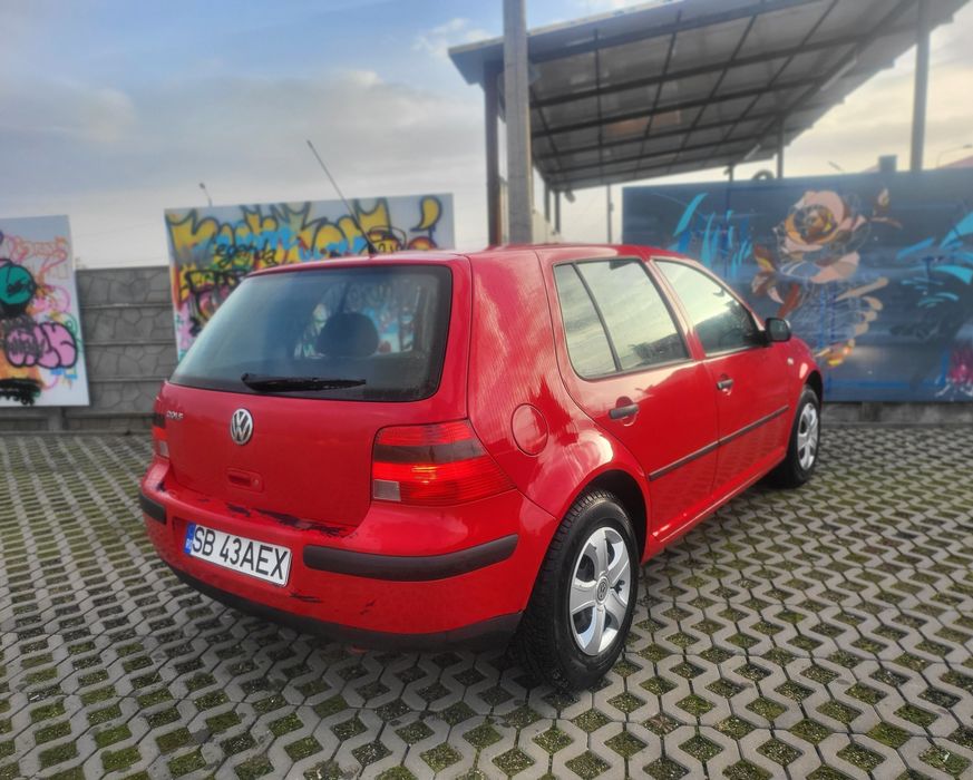 Vw Golf 4 1.4i 16V An fabricație 2002 Cutie manuala 5+1Trep